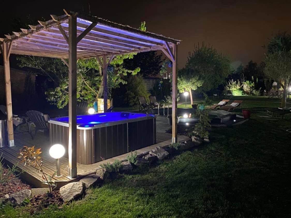 Au Domaine Fresnois Bed & Breakfast Fresnes-les-Montauban Bagian luar foto